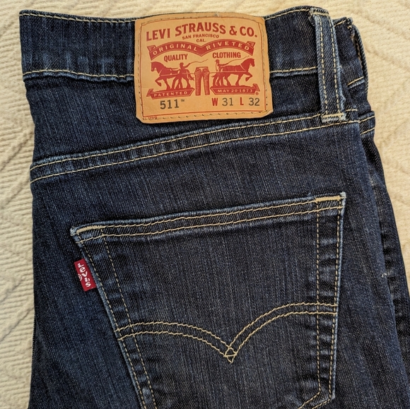 Levi's 511s, Size 31x32 - Picture 8 of 12